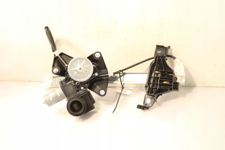 фото №3, Механизм стекло правые зад lexus lbx