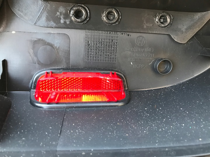 фото №5, Боковина дверь левый зад vw tiguan 5n0867211