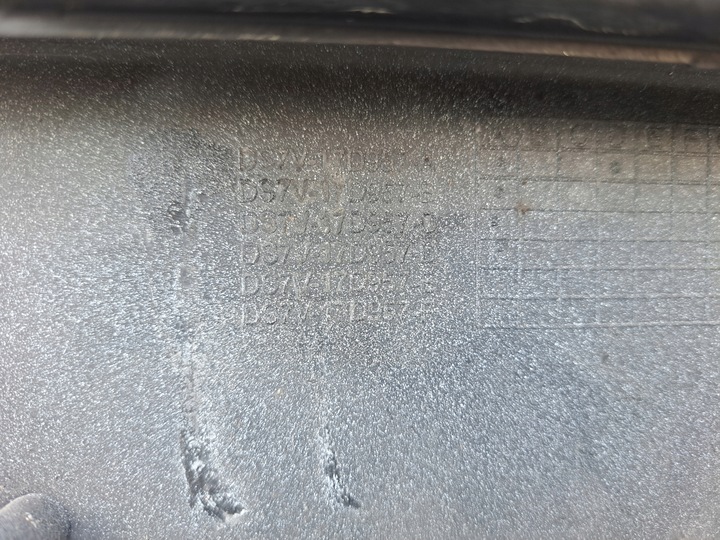 фото №12, Ford mondeo mk5 бампер перед переднє 4 x pdc