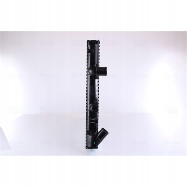 фото №16, Радиаторов двигателя nissens 63796 7700310123