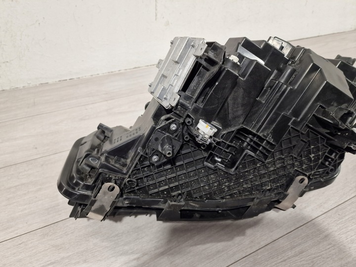 фото №12, Bmw g30 g31 рестайлінг лампа права повний led 5a26fa4-01