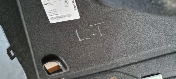 фото №13, Q3 83a боковина оббивка багажника ліва лівий зад 83a863879e