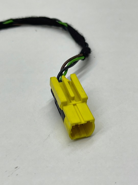 фото №7, Audi volkswagen seat skoda штекер разъём соединитель + шланг 4g0972783