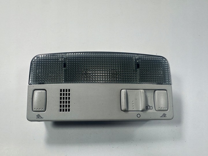 фото №1, Caddy 2k5 лампа стеля 3b0035711b