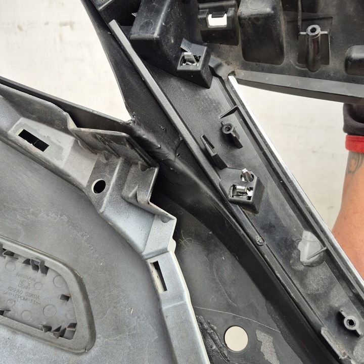 фото №13, Nissan leaf ii 2 17- бампер перед переднее решётка радиатора 620225sh0h