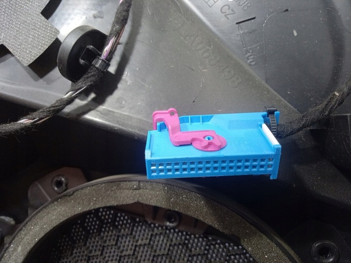 фото №5, Vw passat b8 обивка дверь перед правая 3g1867012