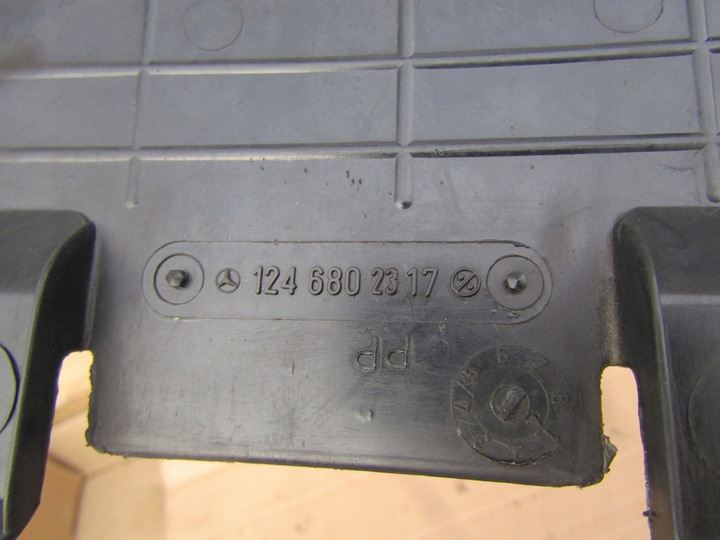 фото №9, E7 mercedes w124 защита колонки pod панель руль nad pedalami механическая коробка передач