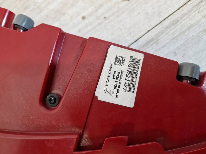 фото №8, Porsche carrera 991 turbo gts рестайлінг ліва лампа зад led