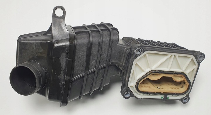 фото №1, Впуск воздуховод компрессора vw golf v vi 1.4 tsi