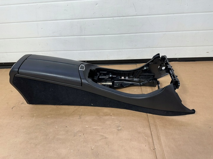 фото №9, Подлокотник, туннель средний, konik mercedes e класс w213 sm европа