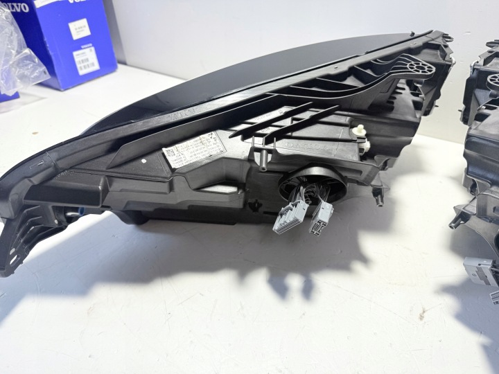 фото №7, Volvo s60 v60 v60cc фара лампы передние полный led европа
