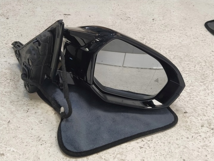 фото №15, Bmw 7 g70 m-power дзеркало зовнішні асистент асферичне праві 9+6 pin