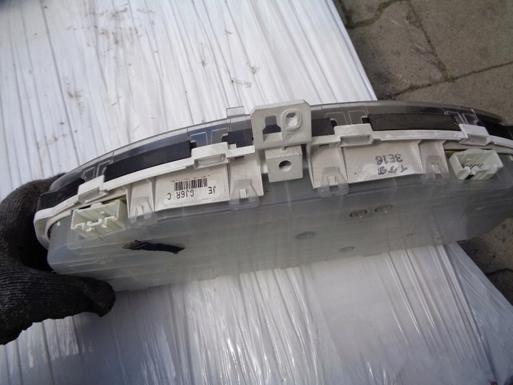 фото №13, Спідометр  / прилади mazda vi 6 1,8 бензин 02-05rok
