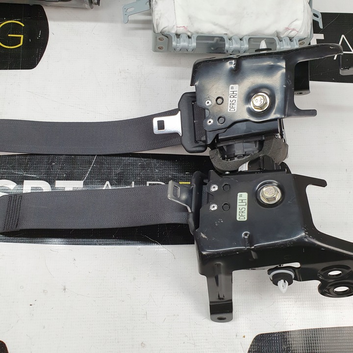 фото №9, Cx30 панель консоль подушки ремені подушка безпеки