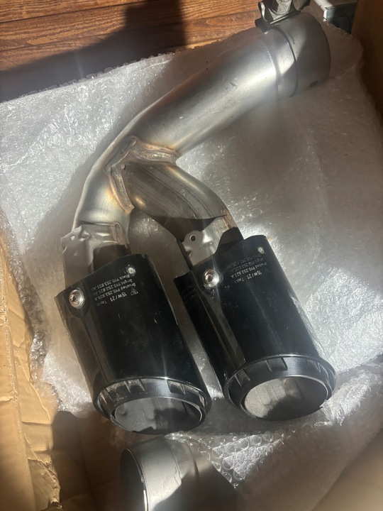 фото №5, Porsche cayenne iii 9y 9y0 наконечник вихлоп зад права ліва чорний оригінальний номер - t