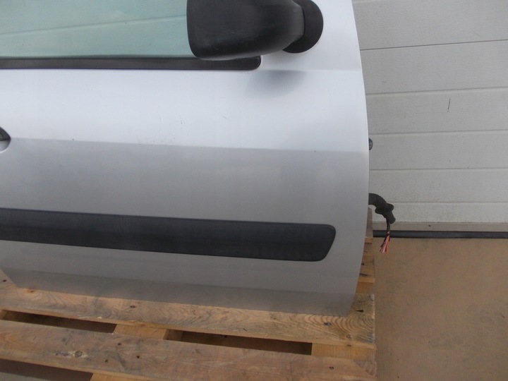 фото №11, Дверь правые перед dacia logan i mcv