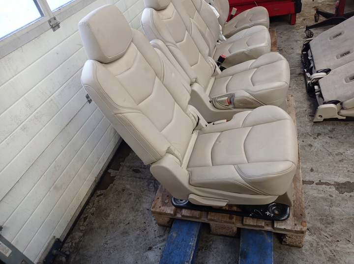 фото №5, Сидіння диван комплект cadillac escalade 6.2 v8 l86 2018