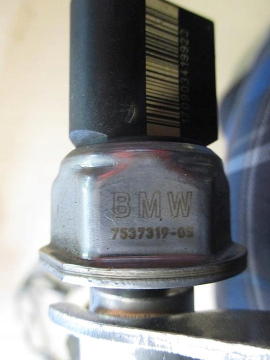 фото №9, Bmw f01 740 3.0i 08-15 планка вприскувальний пального