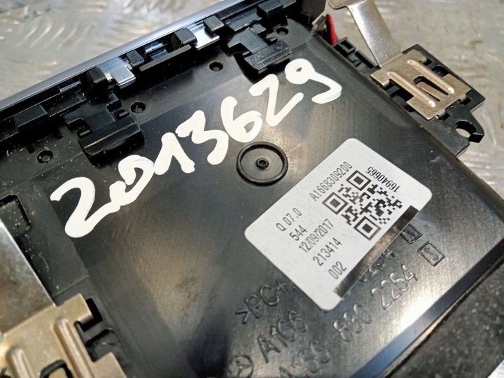 фото №10, Mercedes gle w166 решітка повітропровід з консолі a1668309200