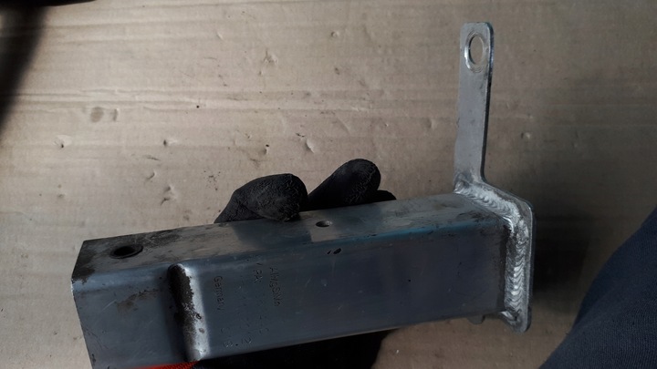 фото №6, S6 c7 4g a6 підтримка балка ліва перед 4g0805527a