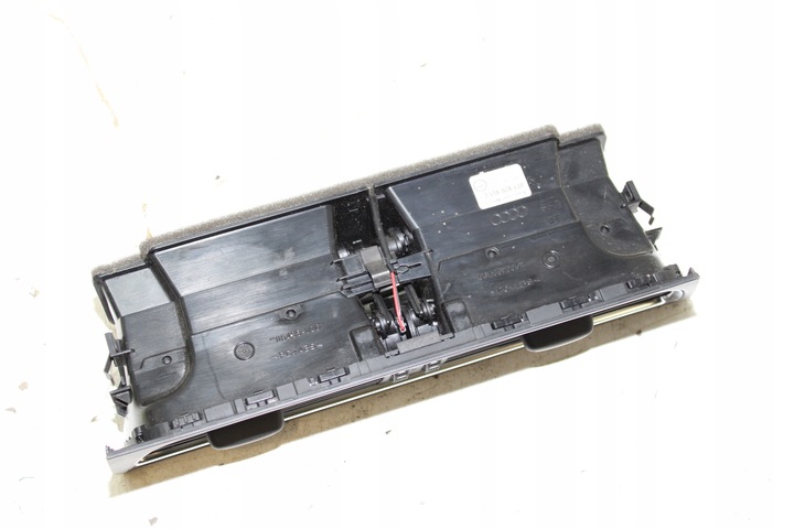 фото №8, Решітка впуск повітря audi a4 b8 2008- 8t1820951c