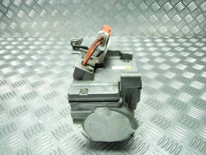 фото №9, Lexus ls iv 600hl 5.0 v8 компрессор кондиционера 042200-0102