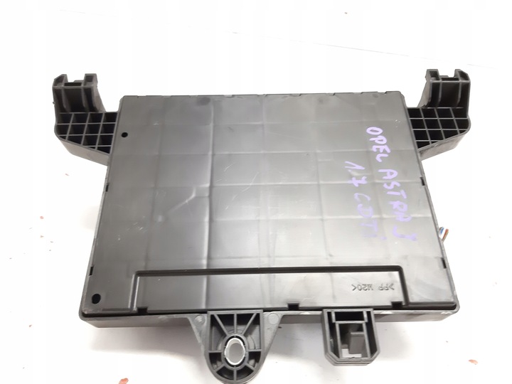 фото №7, Коробка запобіжників bsi astra iv j 1.7 13302301