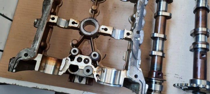 фото №10, Sq5 8r q5 рестайлінг головка двигуна права 3.0 tfsi 06e103404m s4 b8 a6 c7 a7