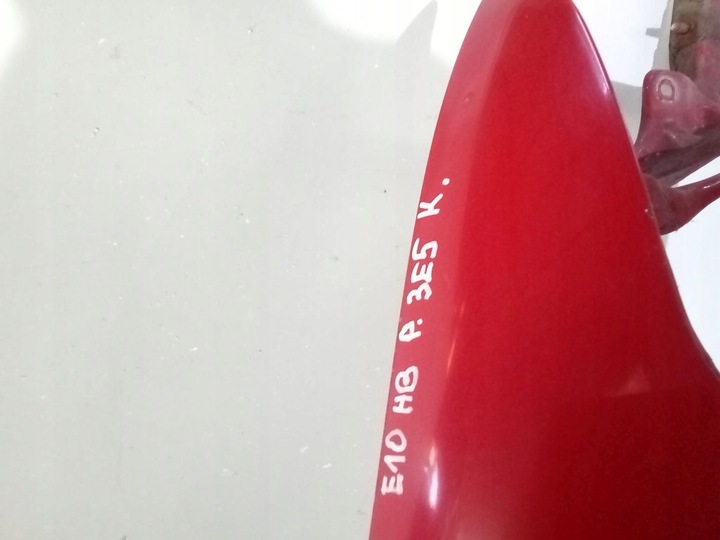 фото №7, Toyota corolla e10 крило правий 3e5