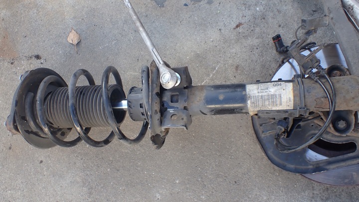 фото №10, Mercedes c w204 поворотный кулак амортизатор правый перед