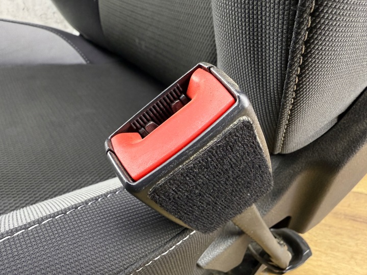 фото №8, Сиденье пассажира правый перед ford focus mk3 eu - с подогревом