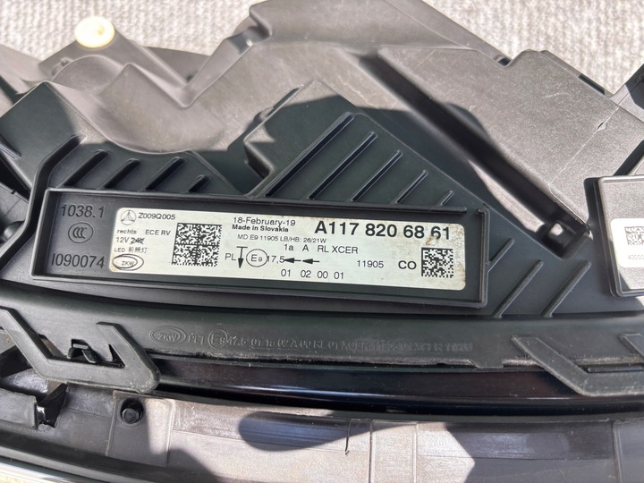 фото №15, Mercedes cla 117 c117 рестайлінг лампа ліва права перед передня фара led