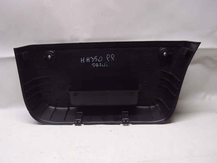 фото №7, Обивка дверь правый перед hyundai h350 2016r