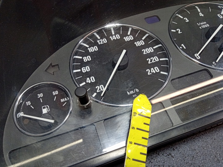 фото №7, Bmw 5 e39 2.5 170 km спидометр приборы eu 8372354