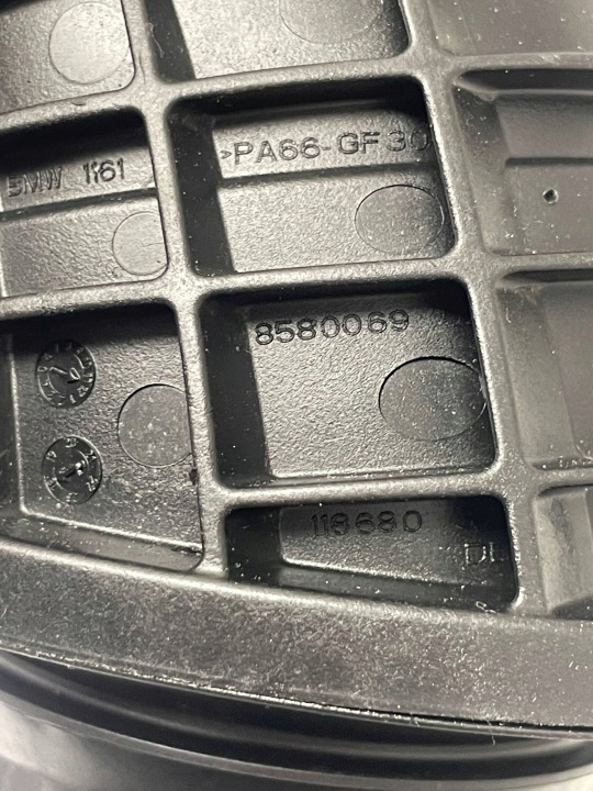фото №6, Bmw (oem) 8580069 3' g20 трубка  повітропровід глушник шумів
