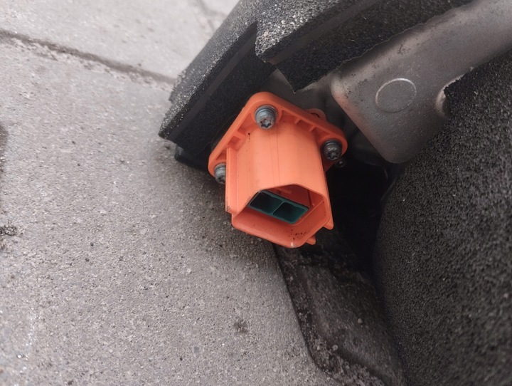 фото №4, Tesla 3 y iii srezarka кондиционера компрессор