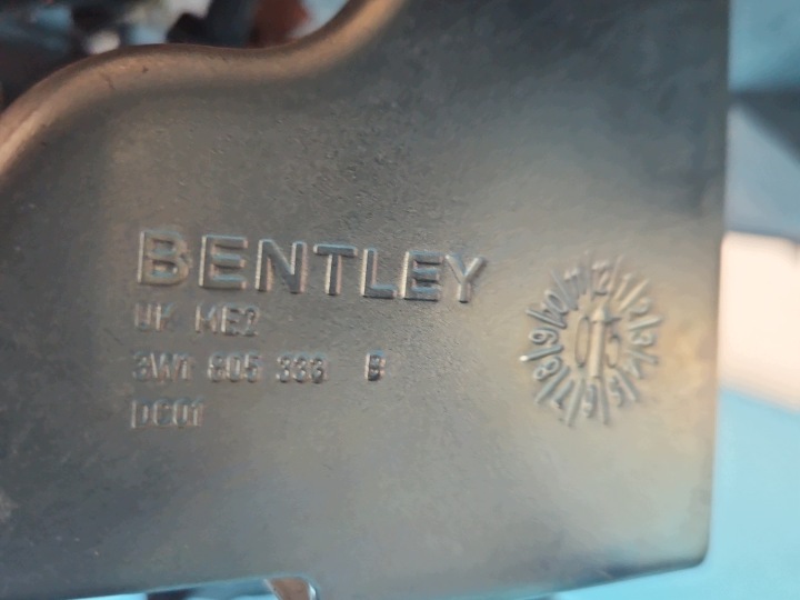 фото №12, Торпедо роздавальна подушка  пасажира капот bentley continental i 05-13 eu