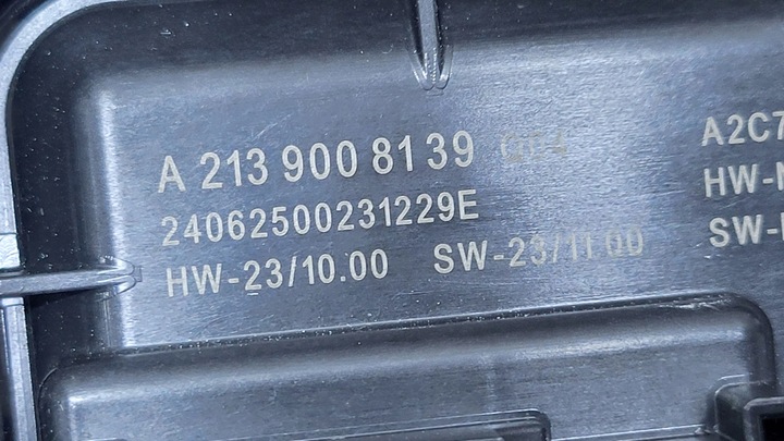 фото №13, Преобразователь модуль лампы led mercedes w213 оригинальный номер a2139008139 оригинал ! новая !!