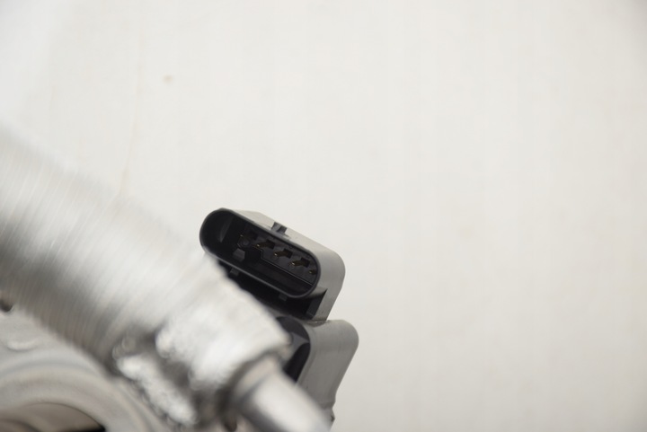 фото №8, Bmw f40 f44 f45 x1 f48 x2 f39 2,0t turbo турбонагнетатель турбина 9845812