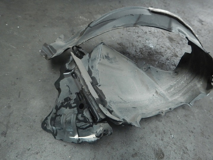 фото №13, Подкрылок правый перед toyota prius plus рестайлинг