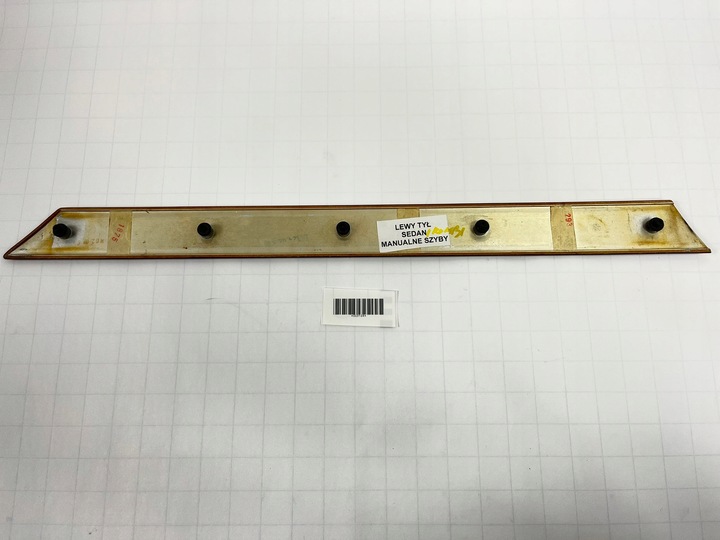 фото №9, Дерево dekor боковина обивка дверь левый зад mercedes w124 sedan универсал