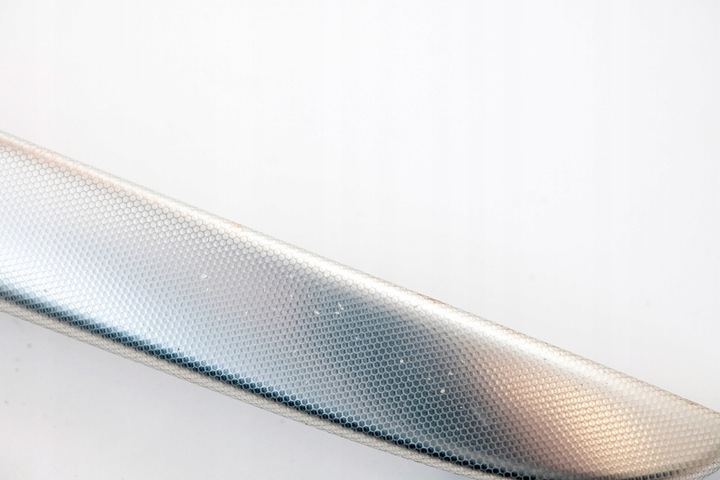 фото №12, Планка дверь правая левая декоративная audi a3 8p 8p3867410 8p3867409