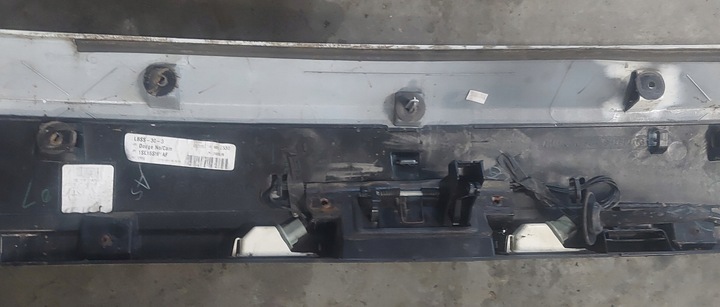 фото №7, Dodge grand caravan 11-20r накладка планка крышки зад