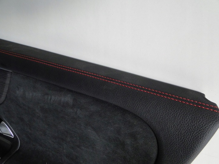 фото №11, Mercedes glb x247 247 оббивка боковина двері передні праві червона nić