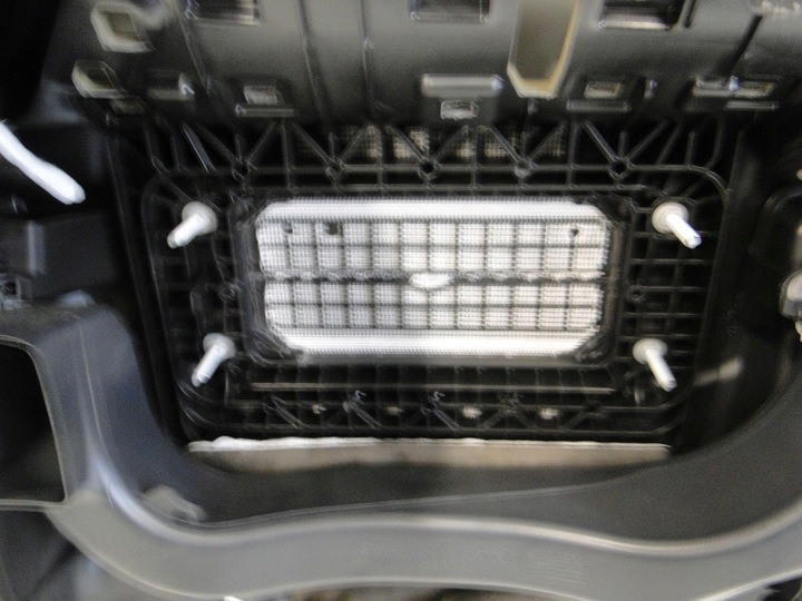 фото №13, Mercedes gla 247 h247 консоль панель раздаточная капот чёрная