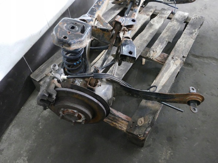 фото №13, Ford c-max i 1.6 tdci балка зад підрамник ступиця диск амортизатор важіль kpl