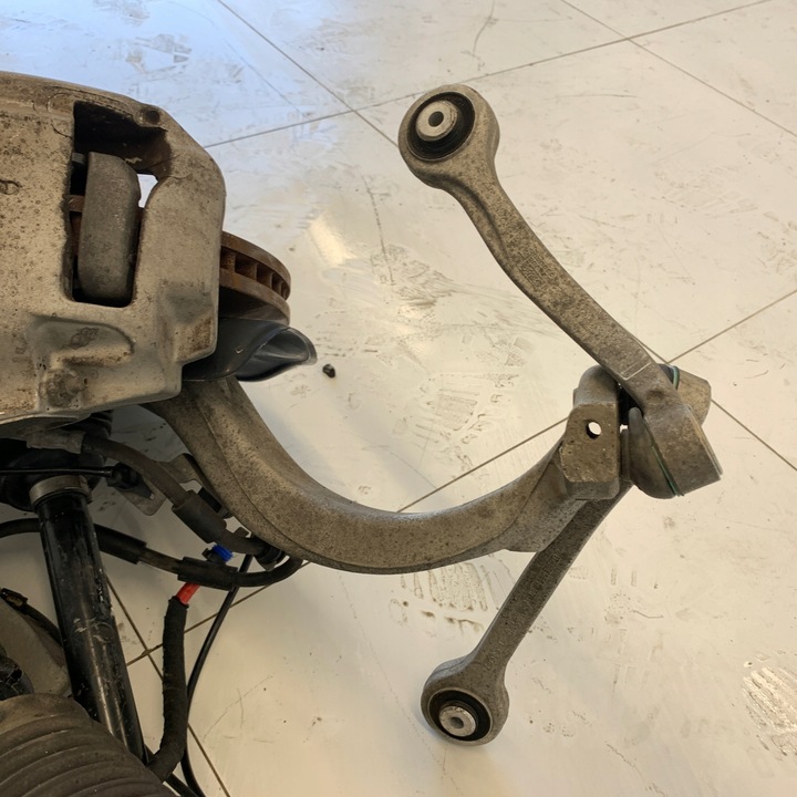 фото №10, Поворотный кулак левая перед амортизатор полуось рычаги подвеска audi a8 d4 рестайлинг 16r