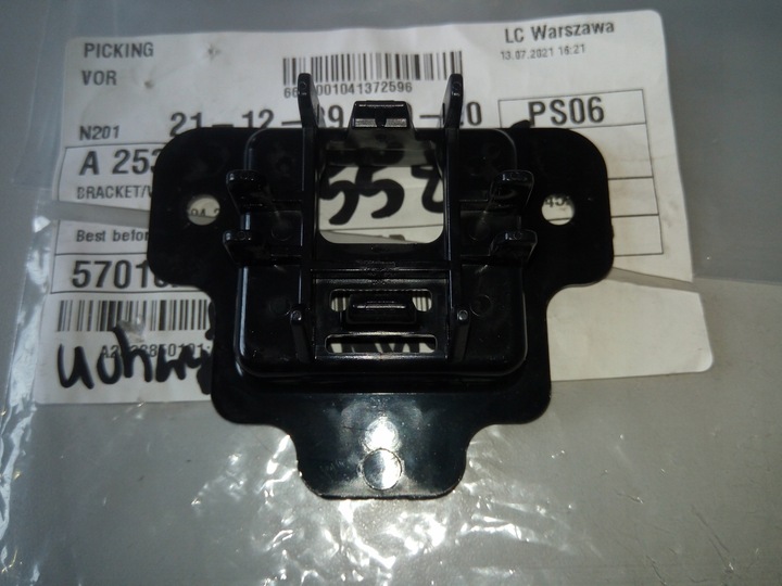 фото №1, Держатель камеры mercedes glc a2538850101 новый оригинал.