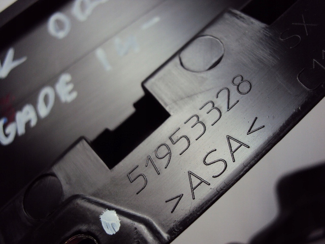 фото №5, Планка двері лівий зад jeep reneagde 2014-