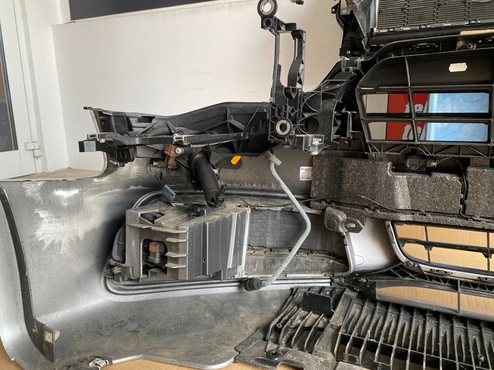 фото №12, Audi a5 8t рестайлинг s-line lz7g перед капот крылья бампер усилитель лампы